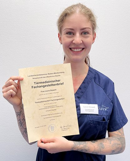 kirsch_urkunde_laura_s